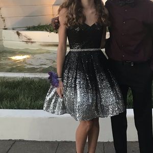 Alyce Paris all over sequin ombré dress